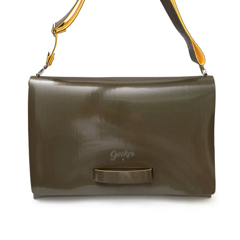 Geeker Porta Not. Cairo 10/13 Oliva/Amar